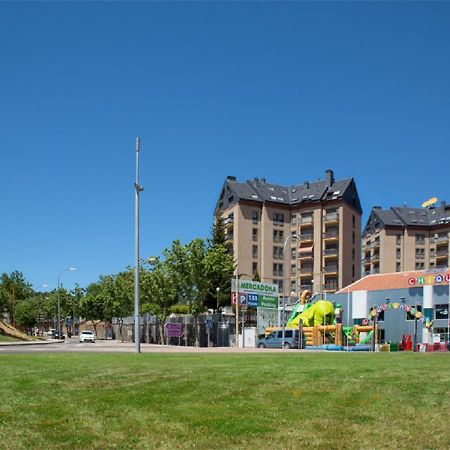 Apartamento Jaca Lejlighed Eksteriør billede